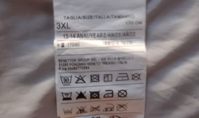 Chaqueta cortavientos niña Benetton como NUEVA