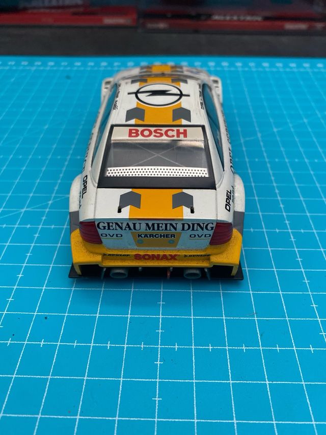 Opel Astra DTM Scalextric Hornby