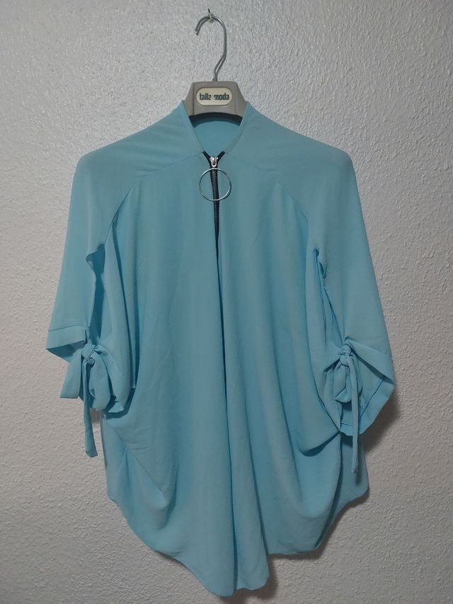 Blusa celeste manga 3/4