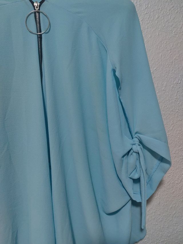 Blusa celeste manga 3/4