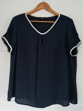 Blusa azul marino talla 54 