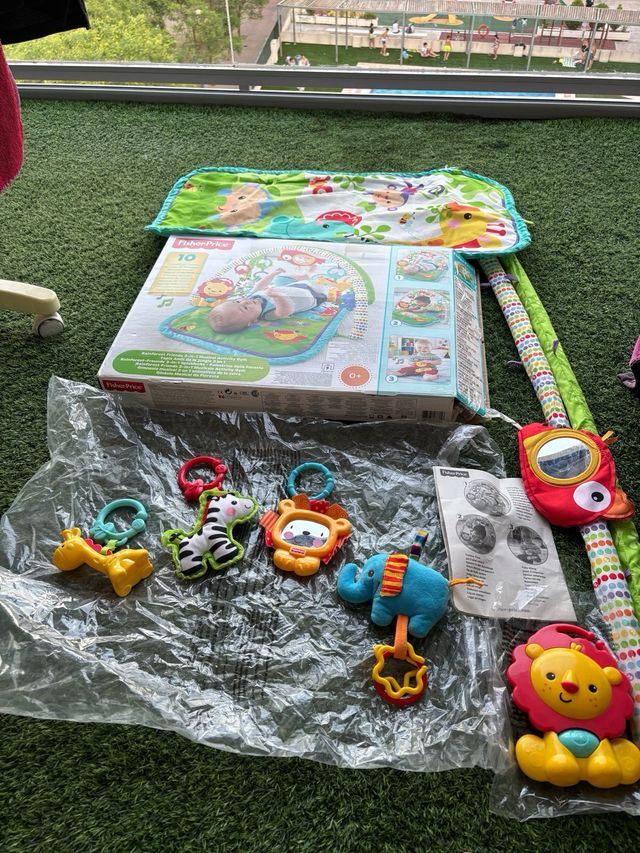 Gimnasio actividades Fisher-Price