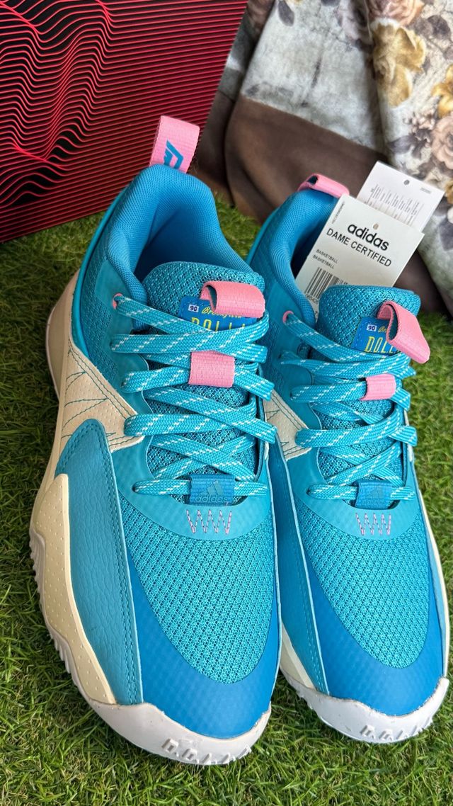 Zapatillas Adidas Dame 7 - Talla 41.5