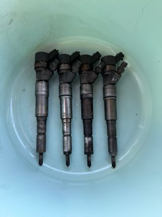 4 Inyectores BMW M57 usados