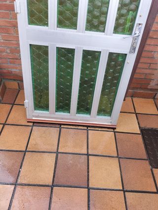 Puerta aluminio segunda mano 