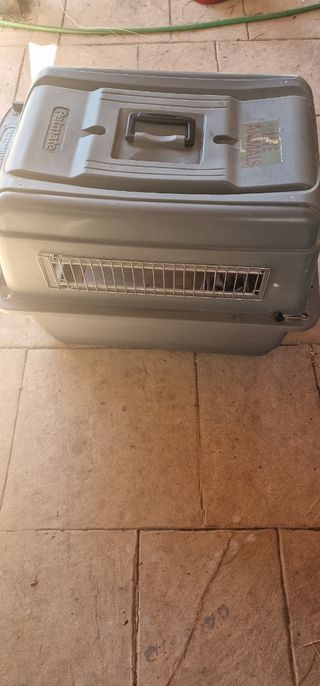 Transportín Petmate gris para perro mediano