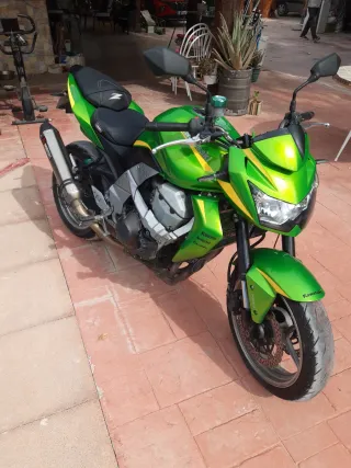 Kawasaki Z750 abs