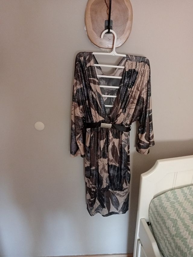 Vestido mini fiesta beige-negro, talla M