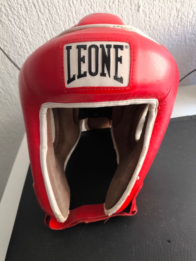Casco boxeo Leone y Combat