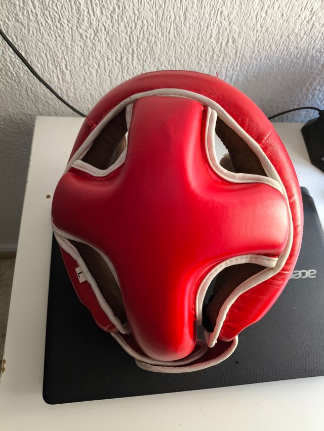 Casco boxeo Leone y Combat
