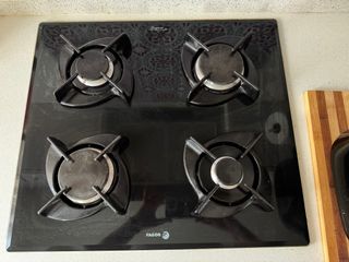 Encimera gas Fagor 4 fuegos y horno 