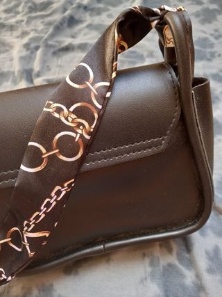Bolso negro elegante