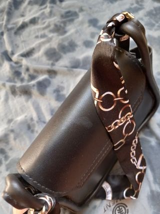 Bolso negro elegante