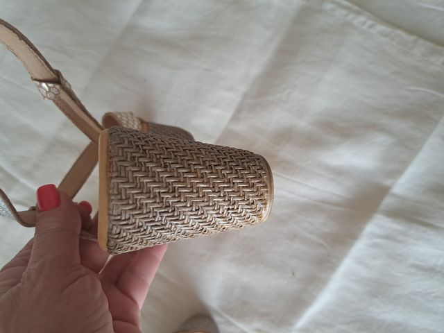 Sandálias em pele  Innocent Shoes 38 - Bege/Prata