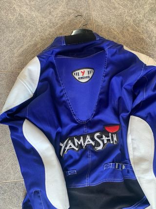 Mono moto Yamashi Racing