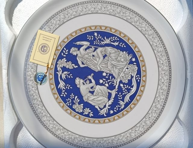 Piatti Decorati a Mano