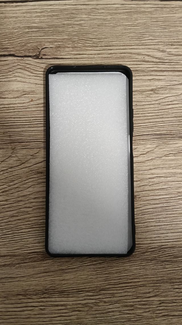 Funda negra OPPO A5 Pro 5G