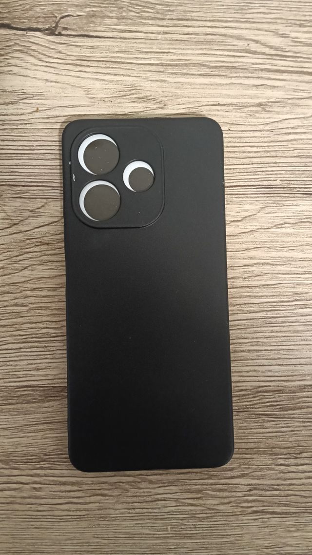 Funda negra OPPO A5 Pro 5G