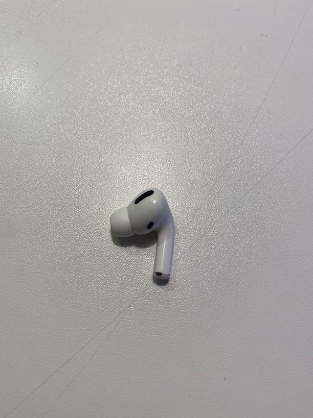 Airpod Pro (1ª Gen) dret