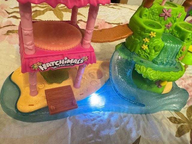 Parque Hatchimals Colegibles