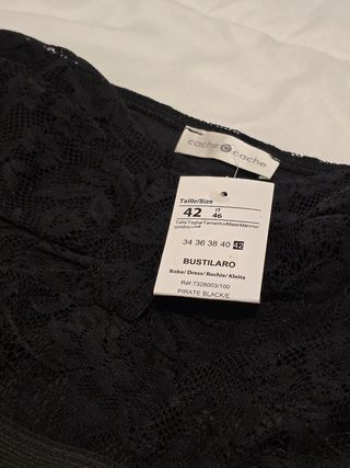 Vestido negro encaje