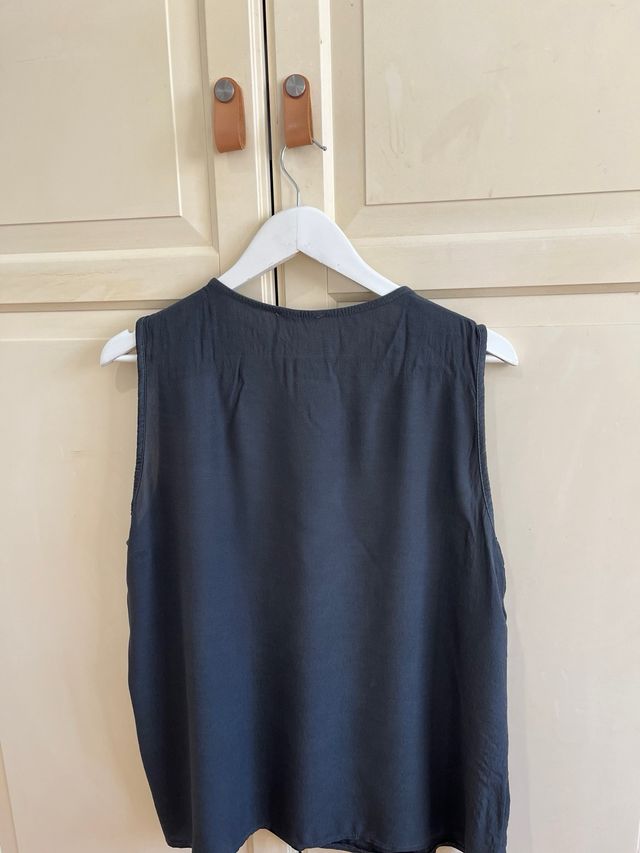 Top gris sin mangas - Talla única