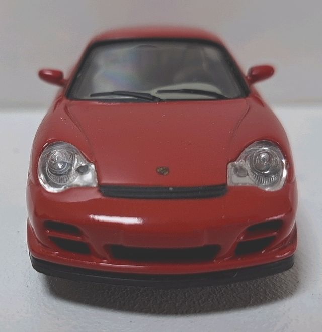 Miniatura Porsche 911 GT2 (1/43)