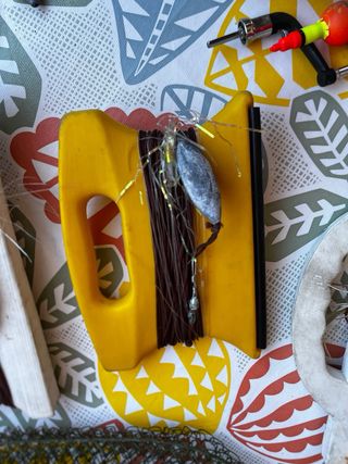 Pack Pesca: Tablas Sedal Carrete Plomos Señuelos