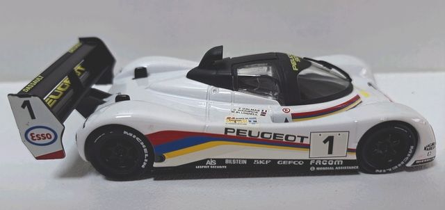 Miniatura Peugeot 905 Le Mans 1/43