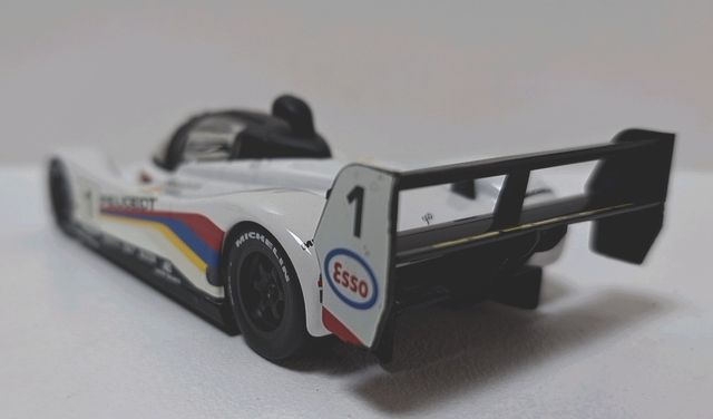 Miniatura Peugeot 905 Le Mans 1/43