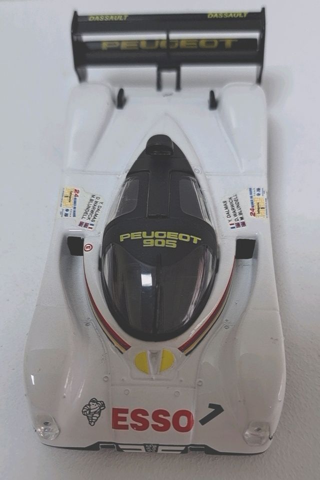 Miniatura Peugeot 905 Le Mans 1/43