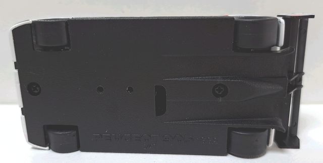 Miniatura Peugeot 905 Le Mans 1/43