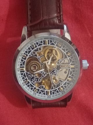 Reloj de pulsera antiguo