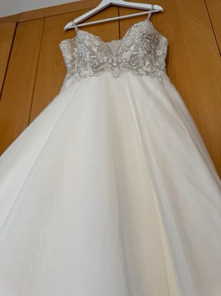 Vestido de novia GALINA SIGNATURE – David’s Bridal