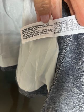Blazer Zara Manga Remangada - Gris