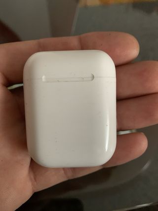 Auriculares inalámbricos blancos