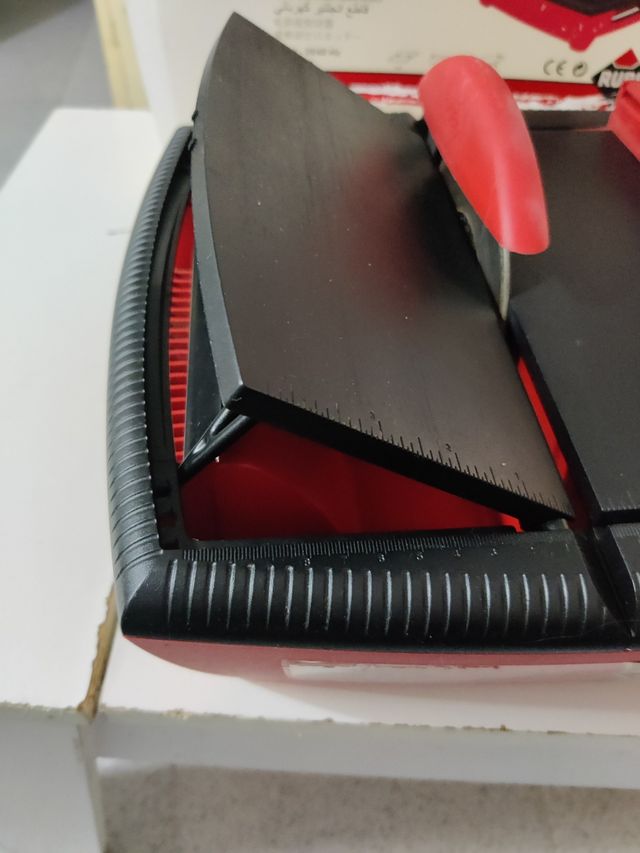 Cortadora de cerámica al agua Rubi ND-125