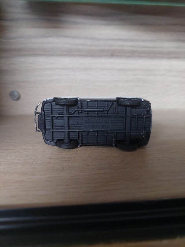 Furgón policía Corgi vintage