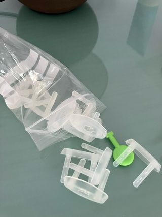 Kit seguridad esquinas enchufes puertas infantil