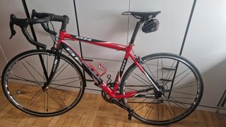 Bicicleta de carretera BH 