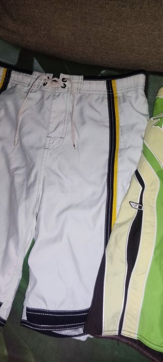 2 Bermudas Billabong quicksilver