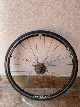 Llantas Giant PR2 - 700c