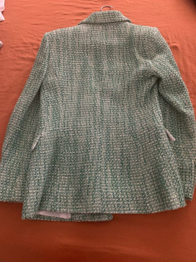 Chaqueta tweed Zara verde-blanca