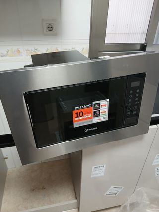 Microondas Indesit empotrable