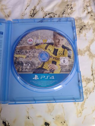 FIFA 17 - PS4 (PlayStation 4)