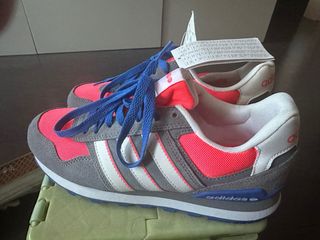 Zapatillas Adidas NEO Gris-Rojo