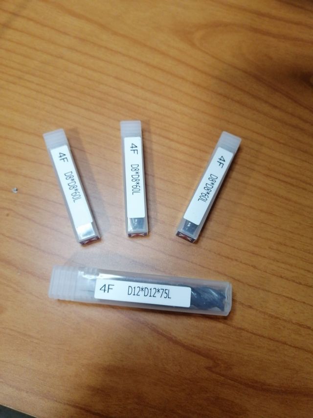 3 Brocas Fresadoras + 1 D12*D12*75L