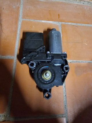 Motor elevalunas Golf