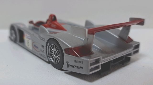 Audi R8 Le Mans 1/43