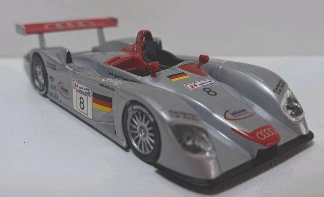 Audi R8 Le Mans 1/43